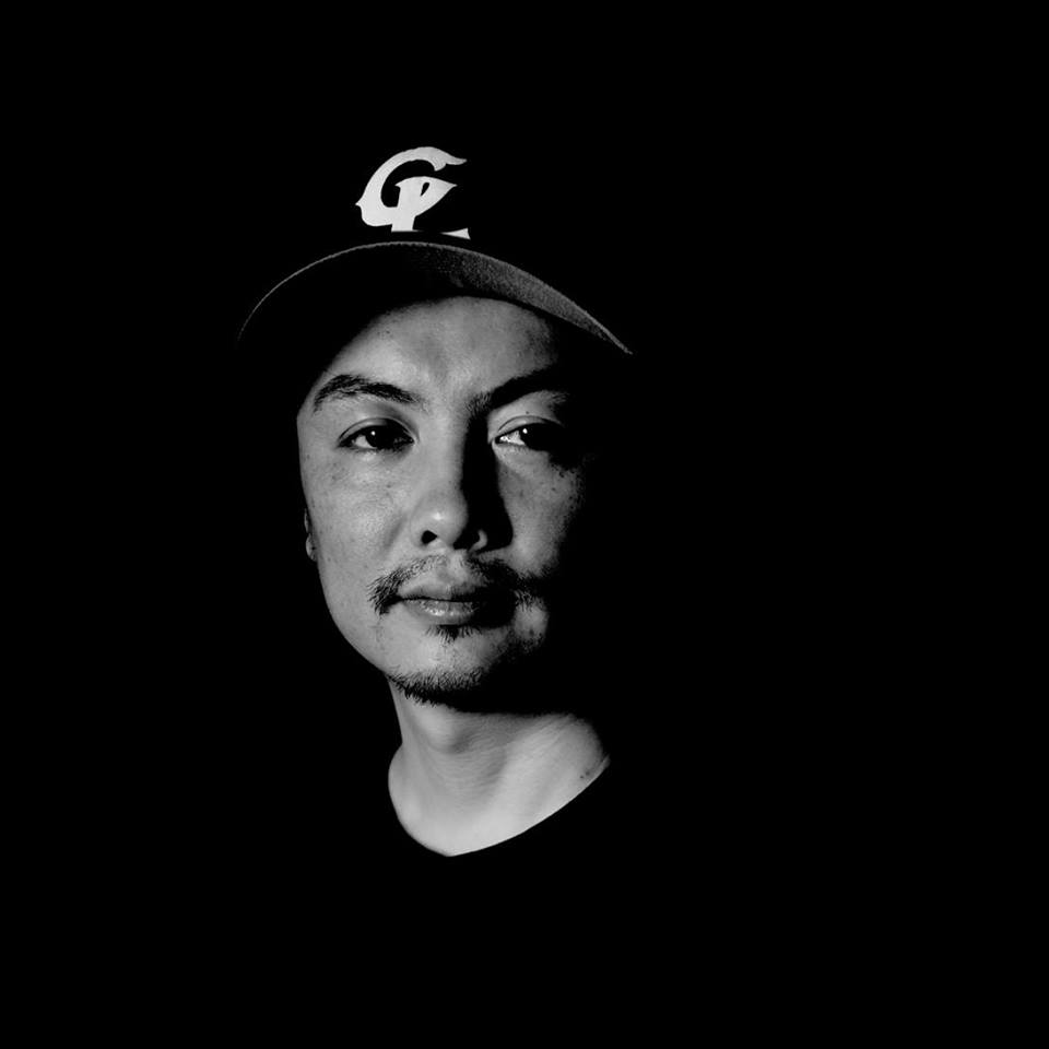 アート・デザイン・音楽 Kaz アーティスト紹介 - KAZ | ArtPlace - アートプレイス株式会社